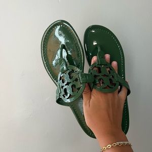 Tory Burch Flip Flops / Sandals